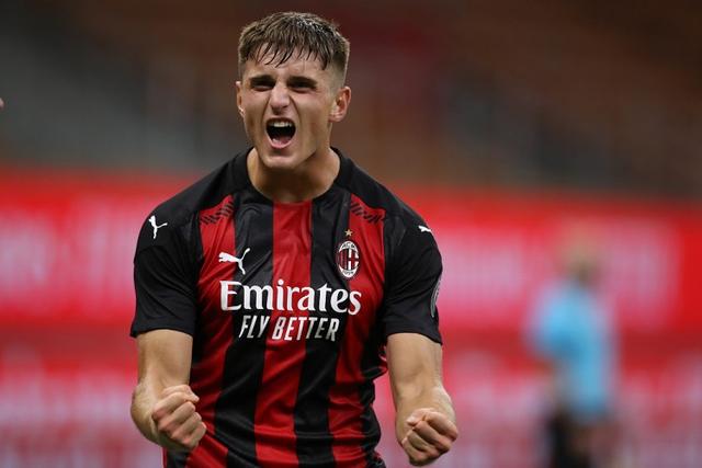 洛伦佐·科隆博