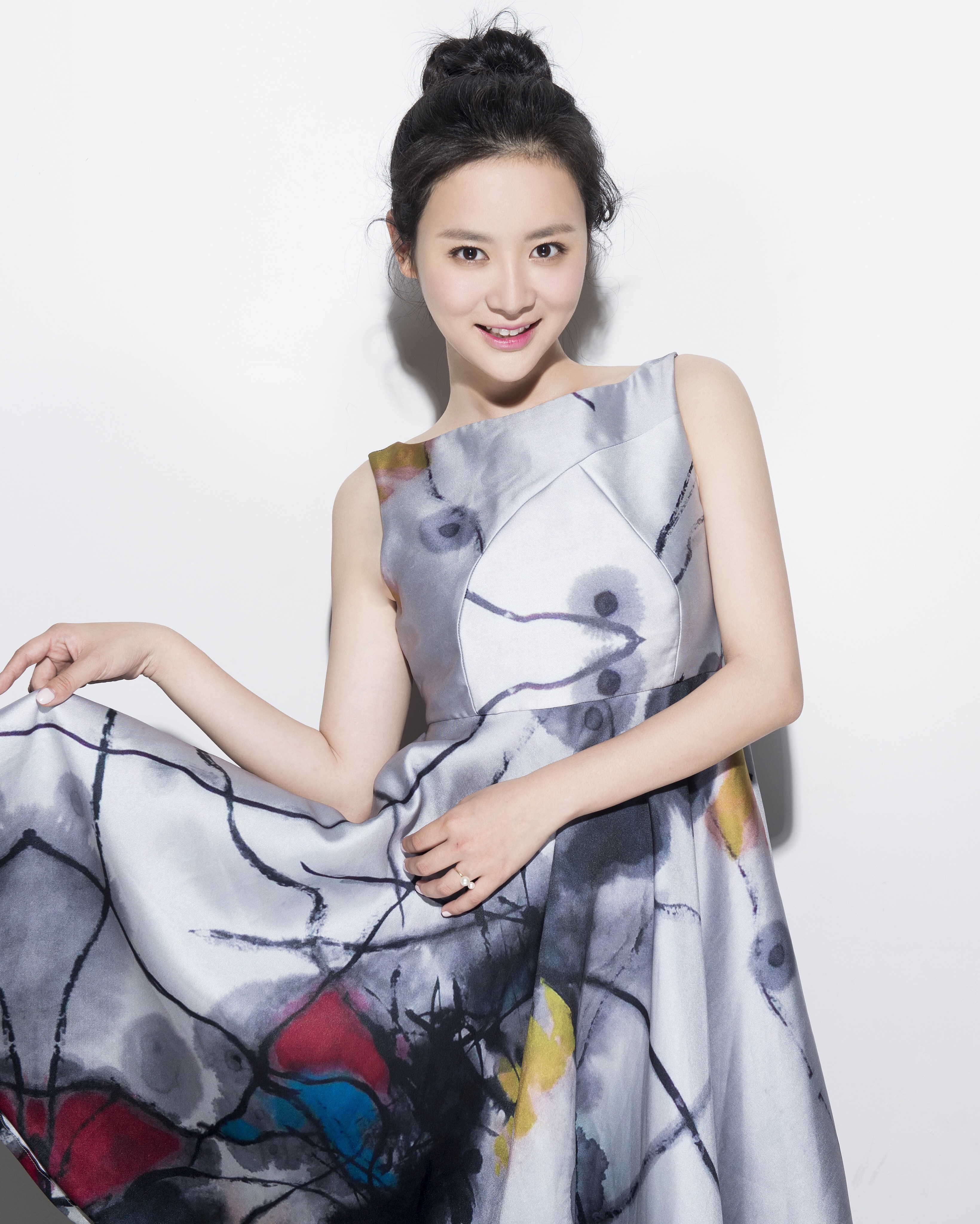  p>孙文婷,1988年1月19日出生于重庆市渝中区,中国内地女演员,先后