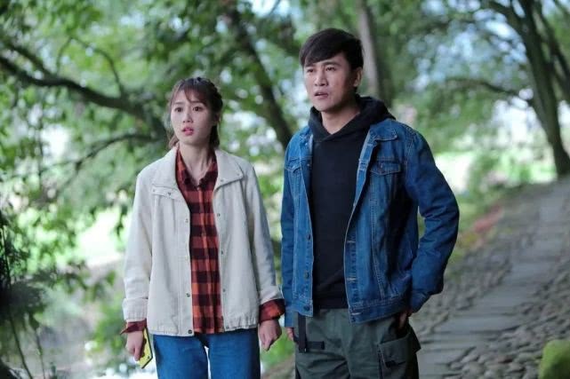 ">汪锡宏 /a>执导, a target="_blank" href="/item/夏阳/16700503"