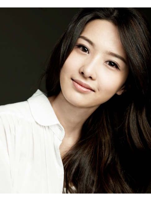  p>金釉利(kim yuri),1984年8月29日出生于韩国