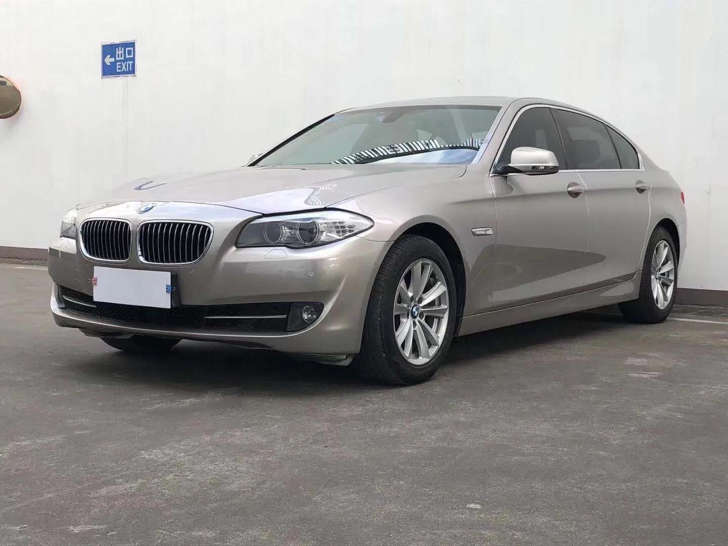 2013款宝马5系 525li 豪华型