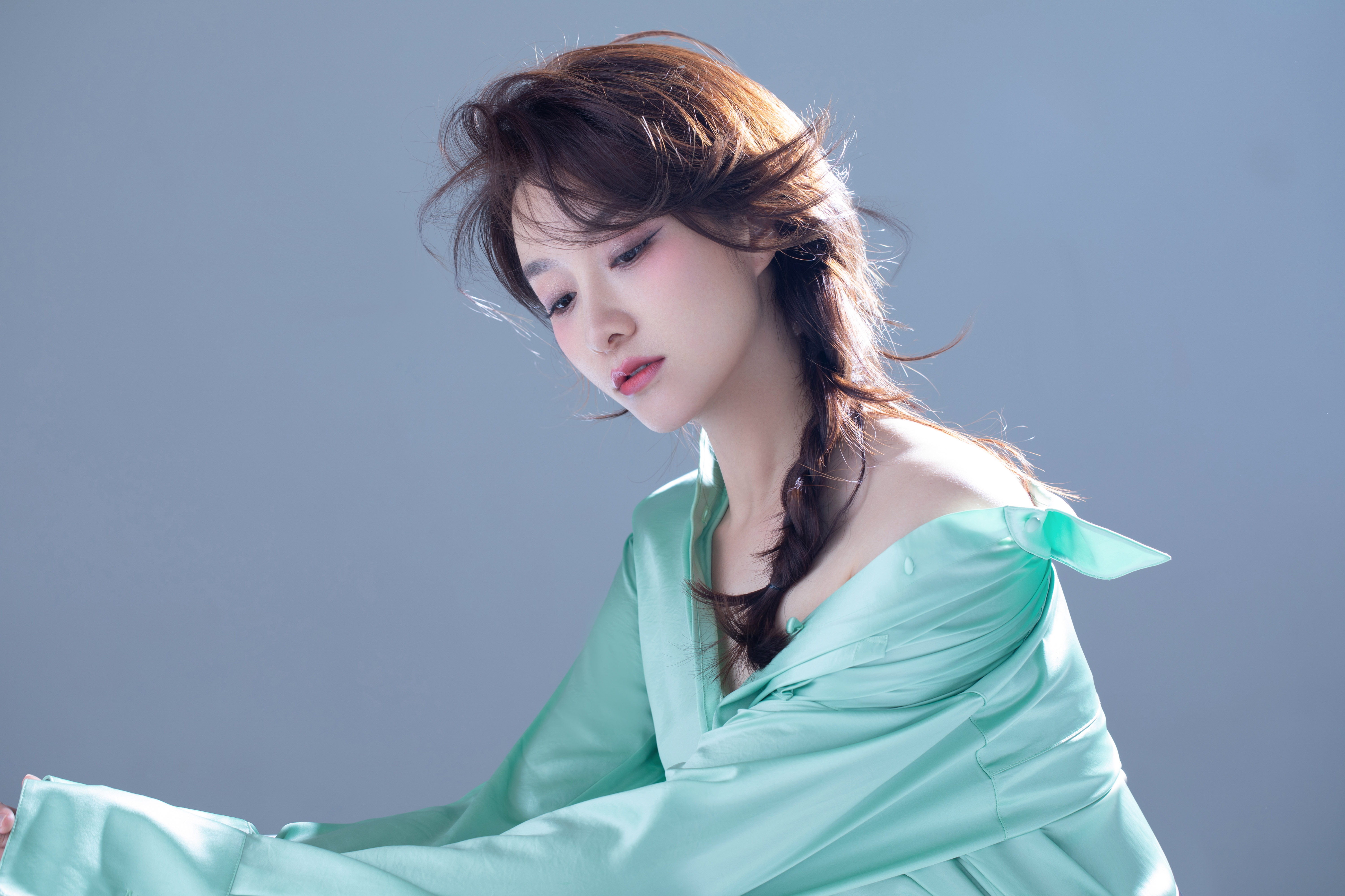 z4">王雯,女, 内地著名 a target="_blank" href="/item/歌手/16693"