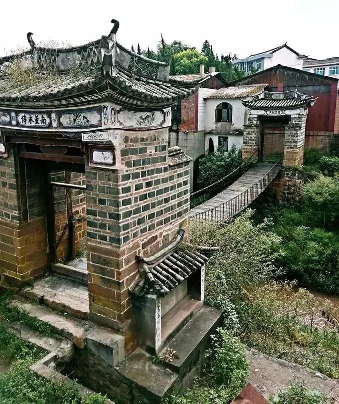 " href="/item/宾川县">宾川县 /a>州城镇南门外离娄河(古名钟良溪)上