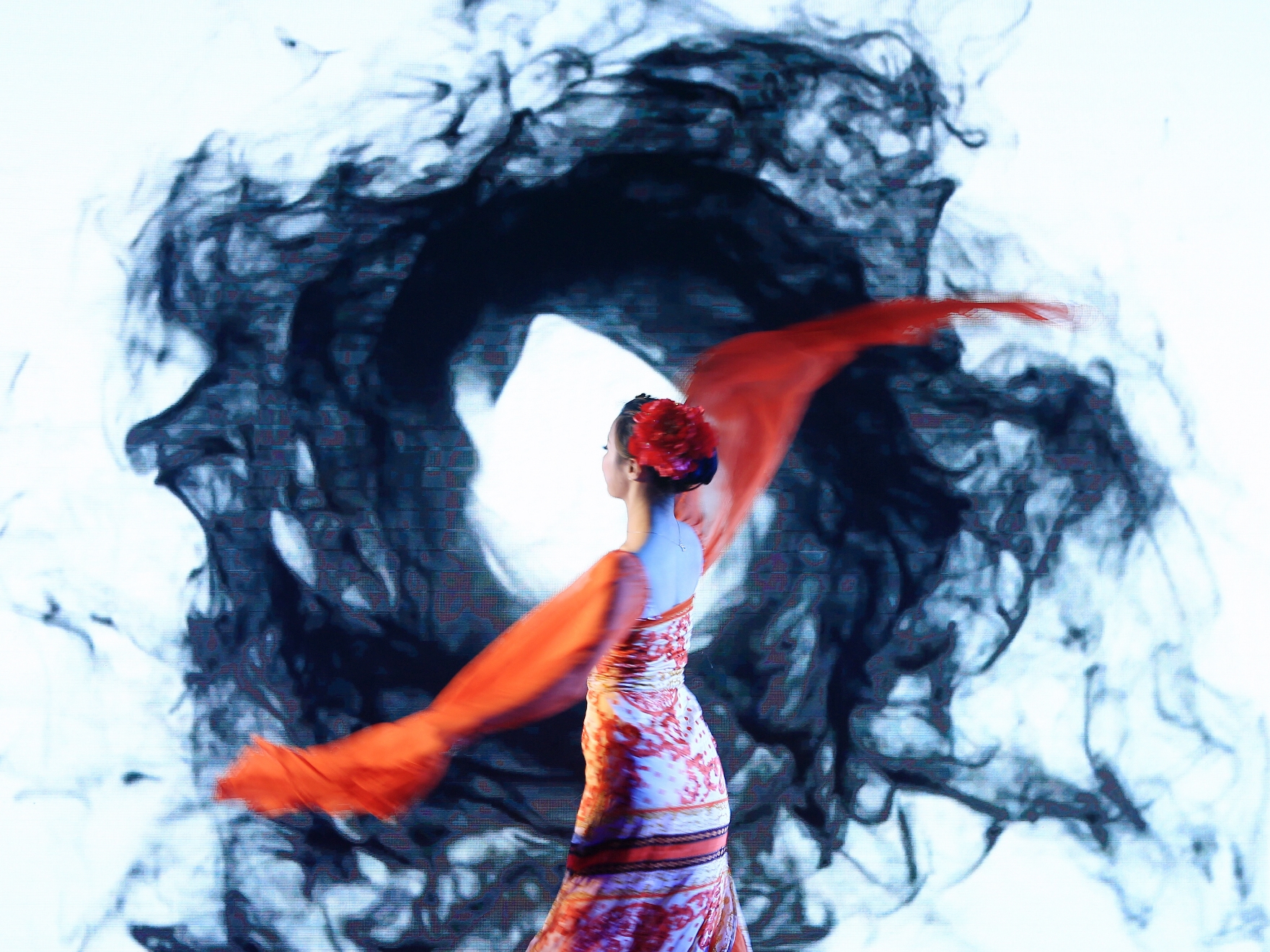 于广东台山,毕业于 a target="_blank" href="/item/深圳大学/423814"