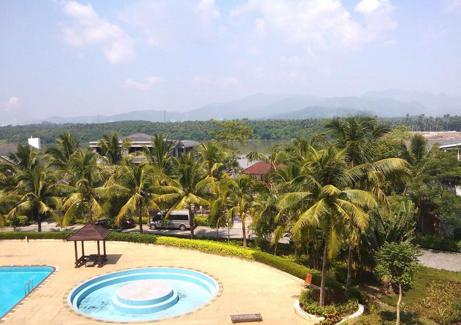 美岭湖假日酒店官塘温泉