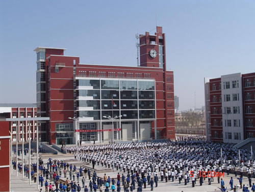  p>宁夏六盘山高级中学创建于2003年,是自治区党委,政府创办的一所