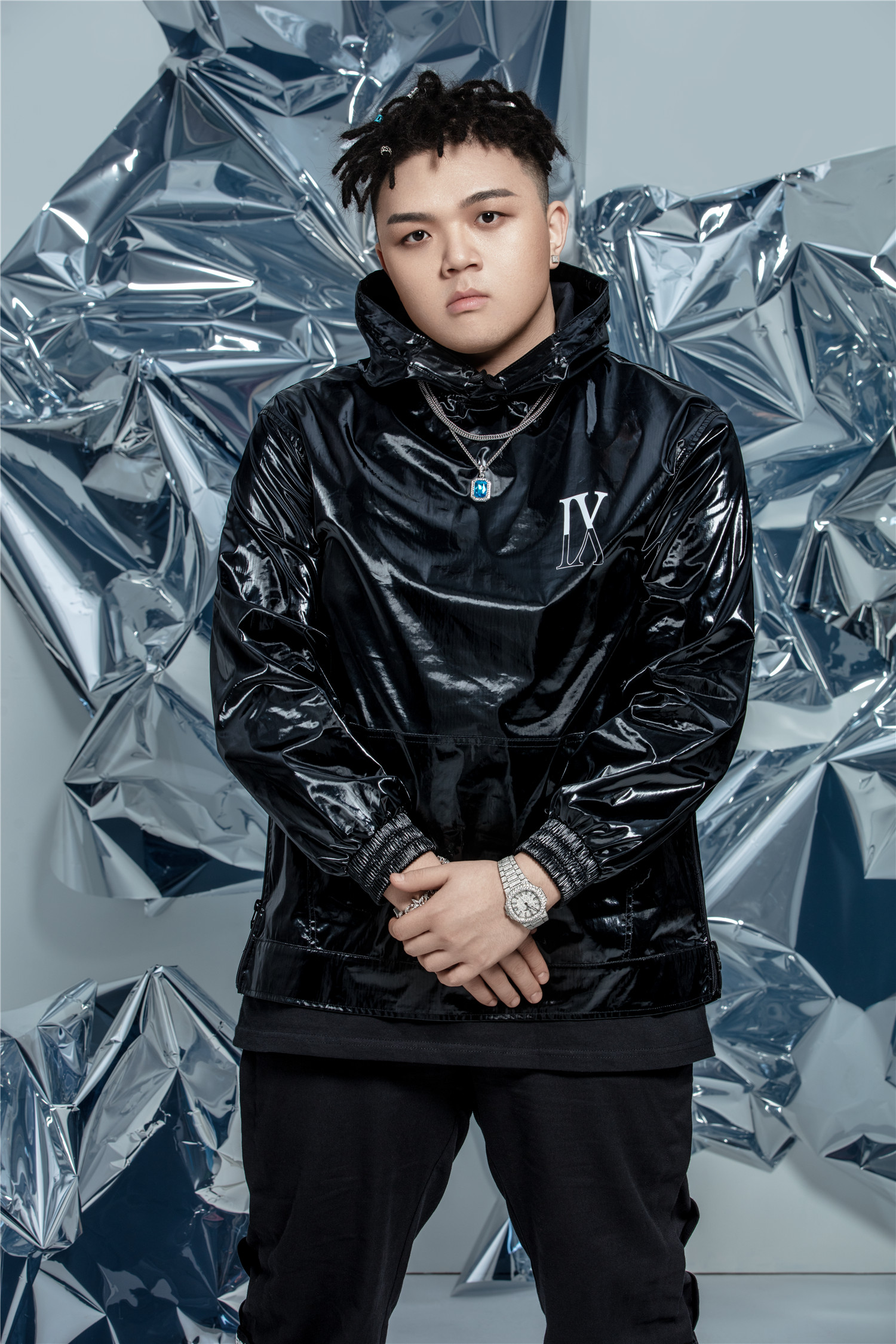 艾福杰尼(after journey),本名陈嘉申,1992年3月26日出生于新疆库尔勒