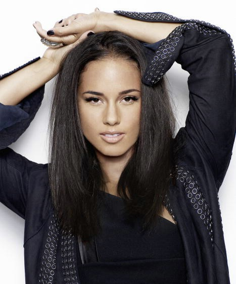  p>艾丽西亚·凯斯(alicia keys),1981年1月25日出生在美国纽约州纽约