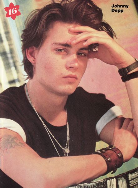  p>约翰尼·德普(johnny depp),1963年6月9日出生于美国肯塔基州,美国