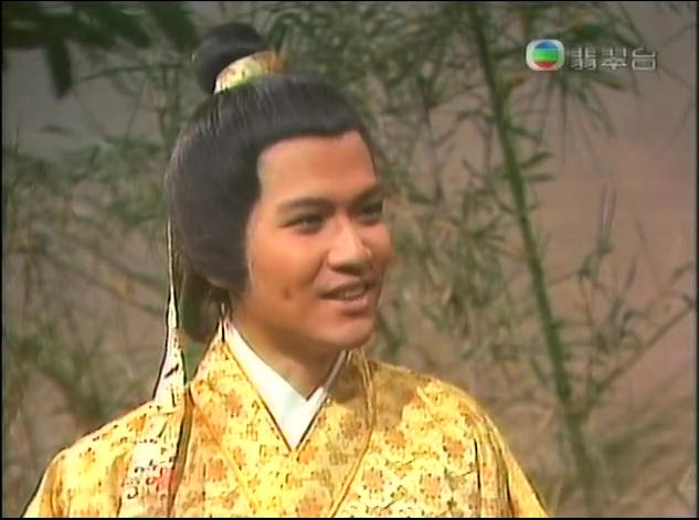 黄允财