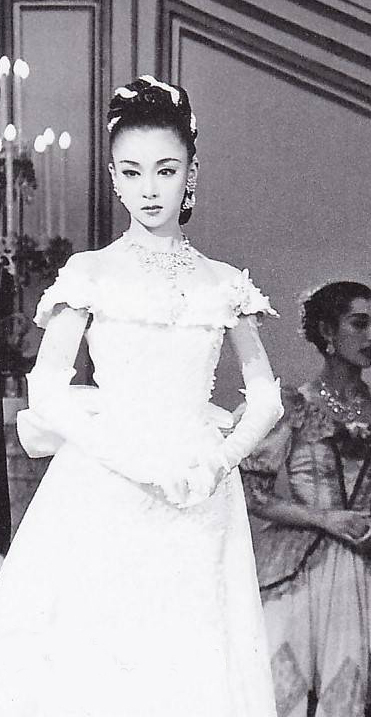  p>麻乃佳世(あさの かよ),1967年09月20日出生于日本东京都,前宝冢