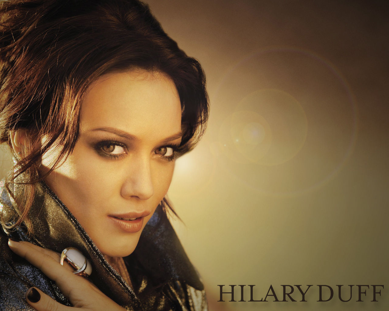  p>希拉里·达夫 i>(hilary duff) /i>,1987年9月28日出生于美国得克