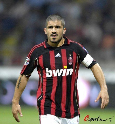  p>真纳罗·加图索(gennaro gattuso)(gennaro的意大利语发音译名是真