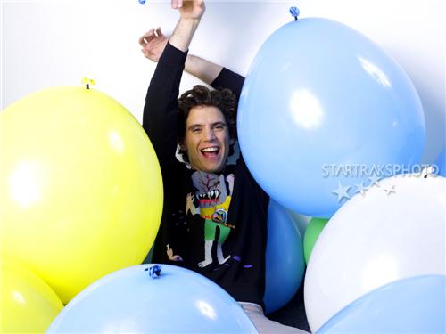 data-lemmaid="968753">米卡 /a>(英文名:mika,全名:mika penniman)