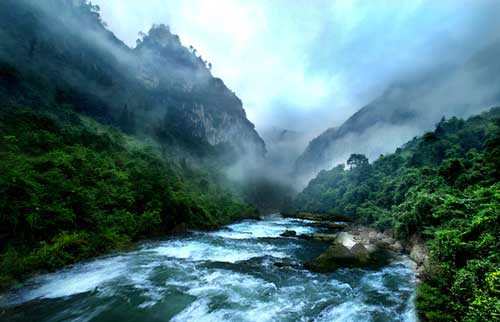 开阳县南江大峡谷