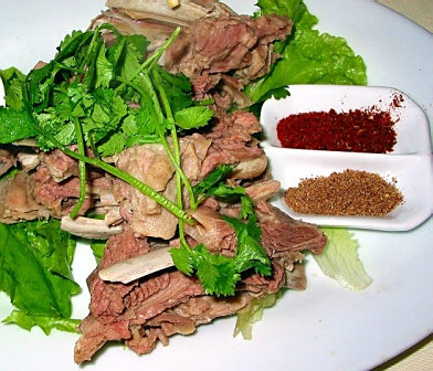 <p>烹制手抓羊肉