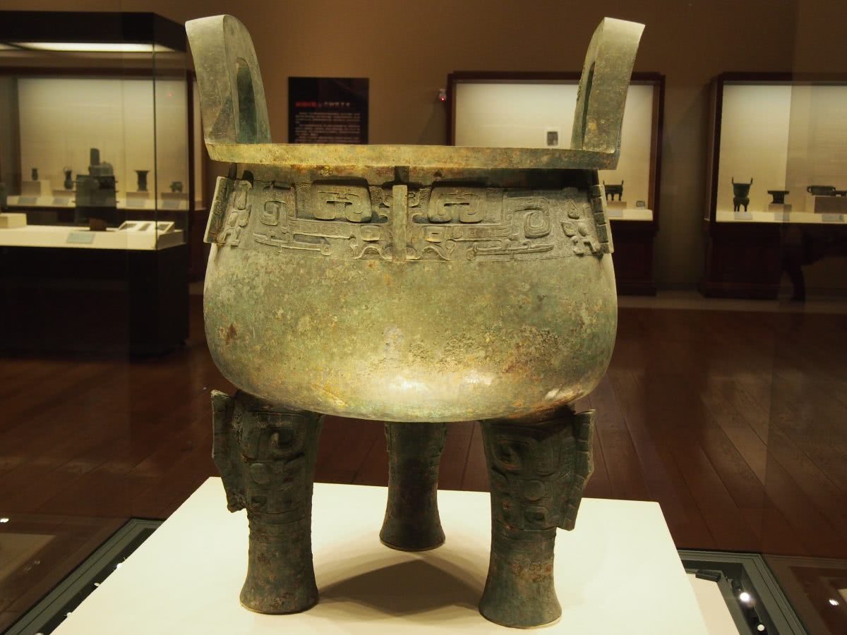  p>商子龙鼎,商代末期青铜圆鼎, a target="_blank" href="/item/国家