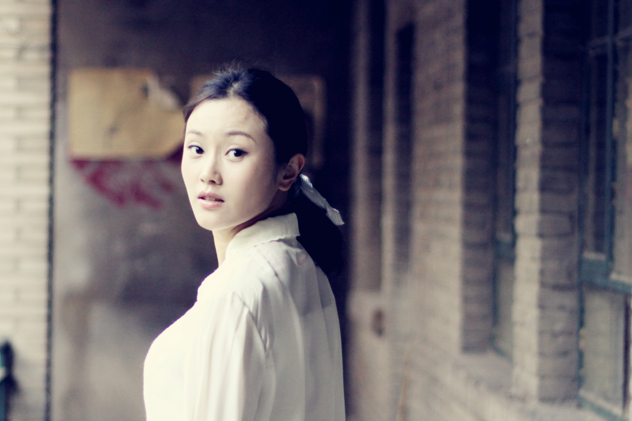 陈凡,2月17日出生于陕西省宝鸡市,毕业于北京电影学院,中国内地女演员