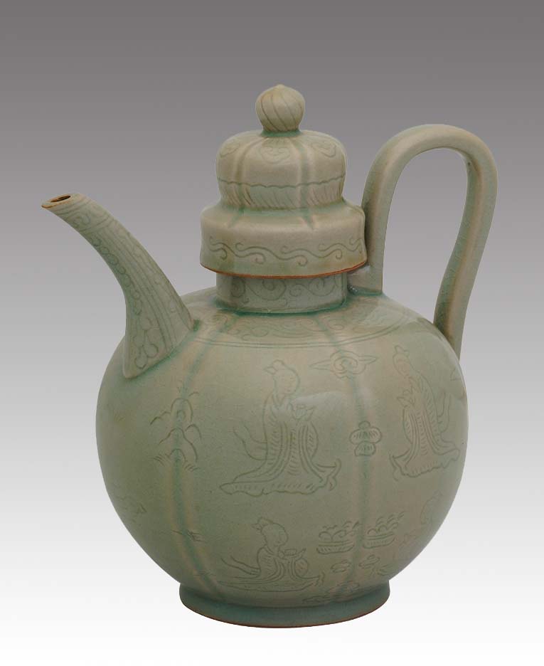  p data-id="gnwiiw6idb">执壶最初的造型是由青铜器而来,在唐宋两代