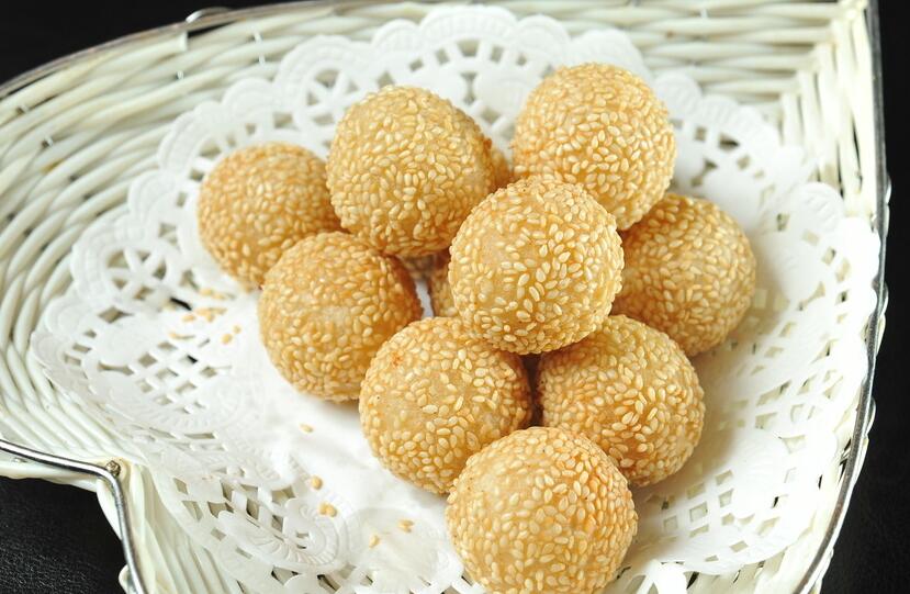糯米芝麻丸子