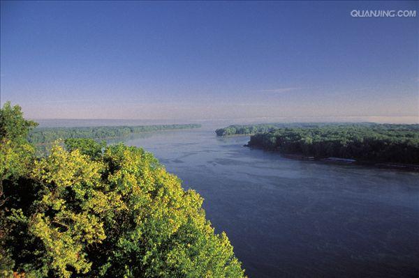  p>密西西比河(英语:mississippi river)是美国最大的河流,是世界第四