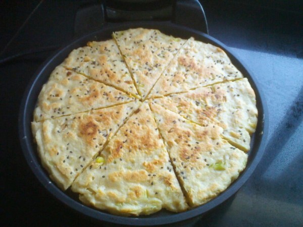 gnx39oxlga">特简单的电饼铛豆渣饼是一道以豆渣为主要食材制作的主食