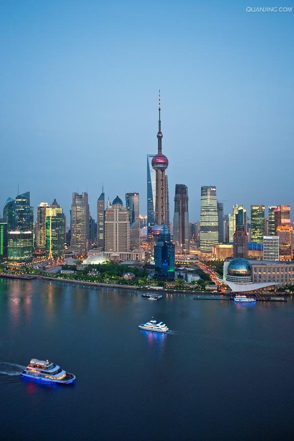  p>上海,简称"沪"或"申",是 a target="_blank" href="/item/中华人民