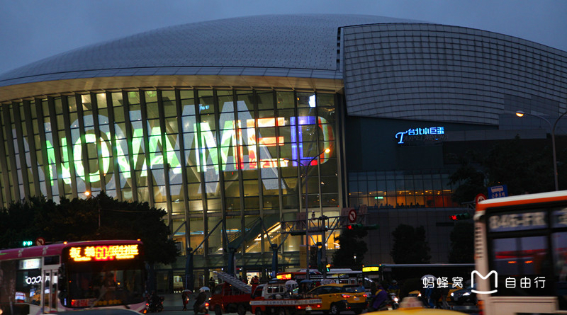  p>台北小巨蛋体育馆(taipei arena),位于 a target="_blank" href="