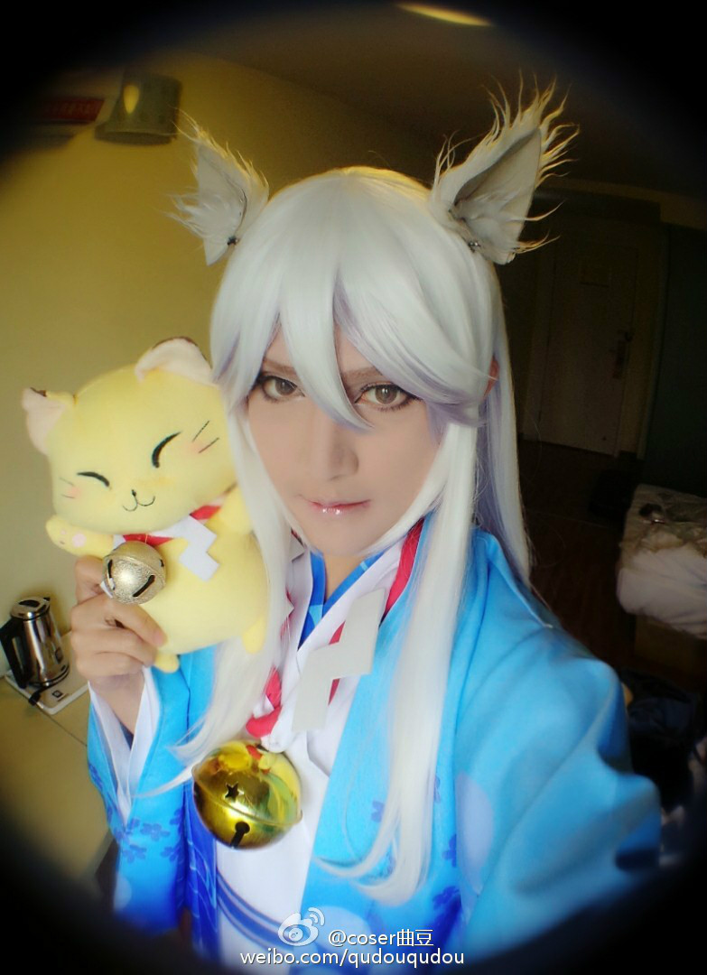  p>曲豆,男,中国国内著名 a target="_blank" href="/item/coser