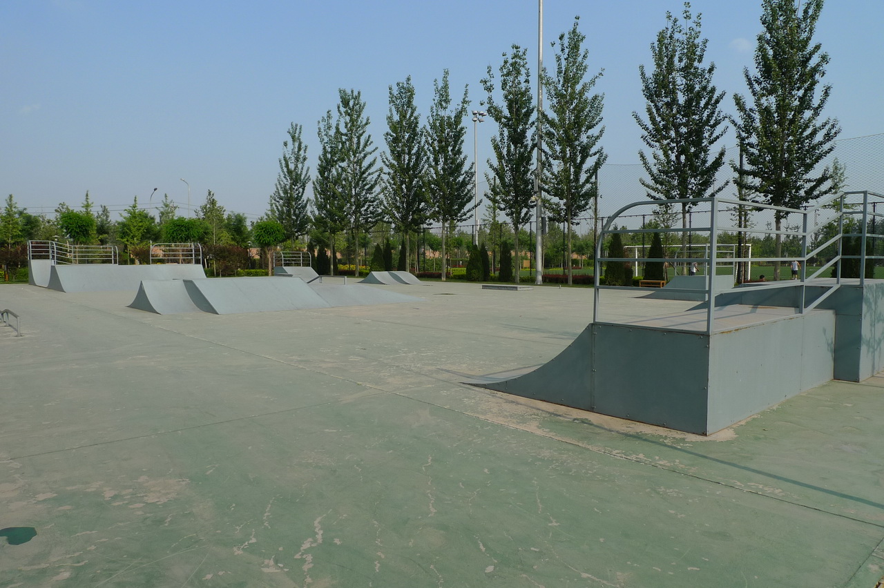 体育公园位于 a href="#" data-lemmaid="126069">北京市 /a>丰台区王