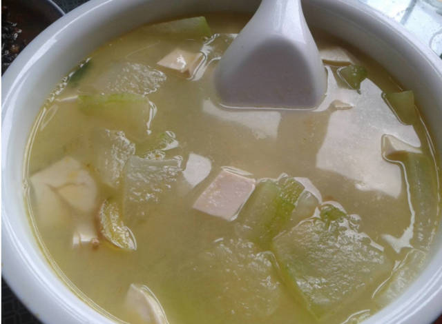 冬瓜豆腐汤
