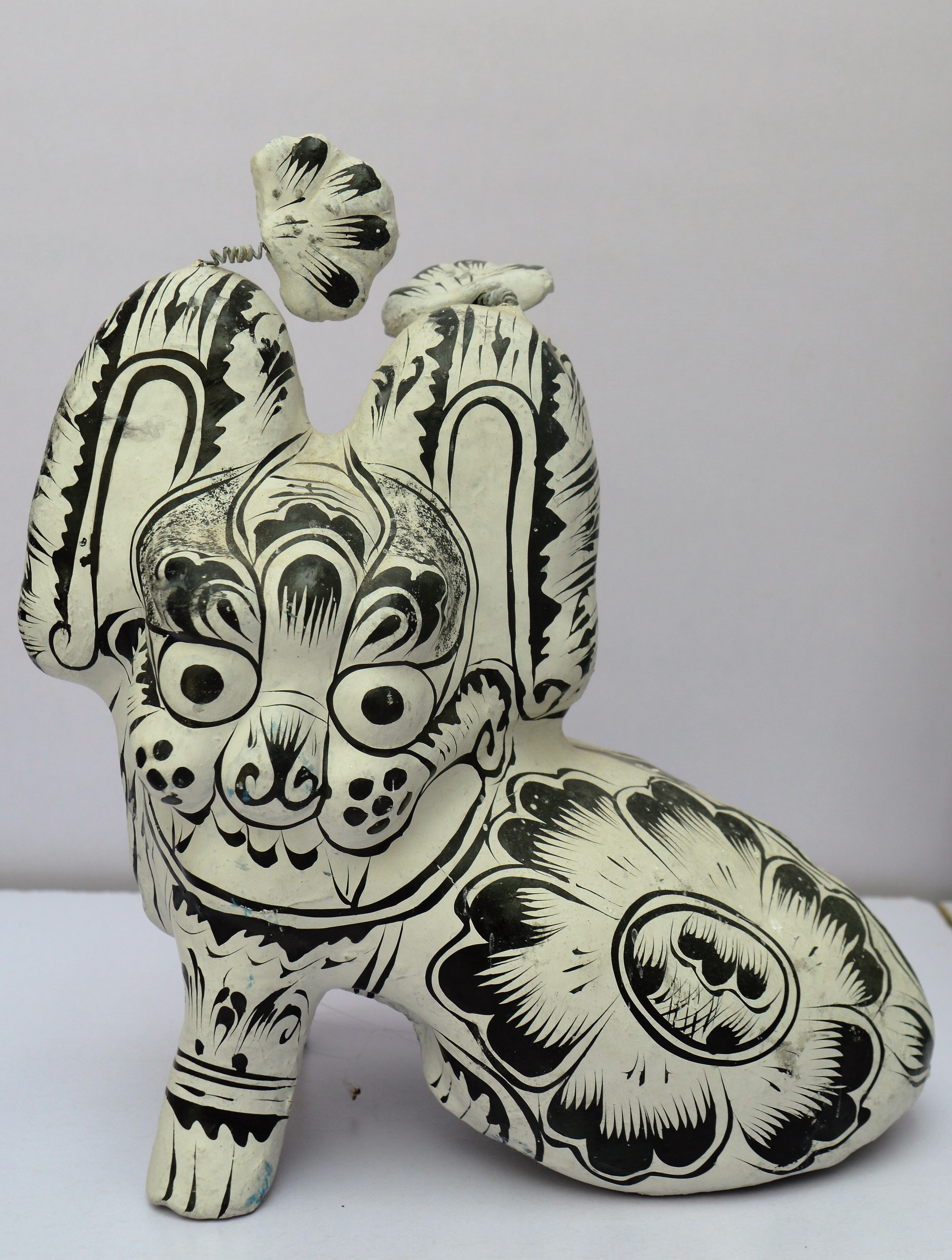  p>灵台泥塑历史悠久,源于民间陶艺流行乡村农舍,初为玩具,后赋以祈祥