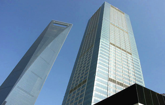  p data-id="gnyxixjivh">世纪商贸广场雄踞上海最繁忙之商业地段徐汇