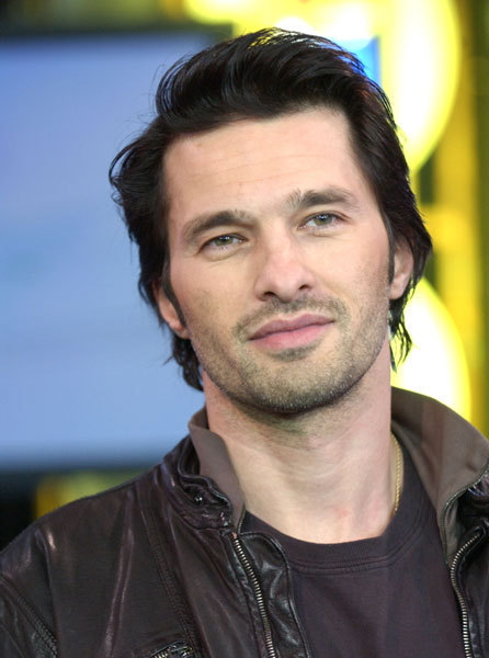 奥利维-马丁内兹