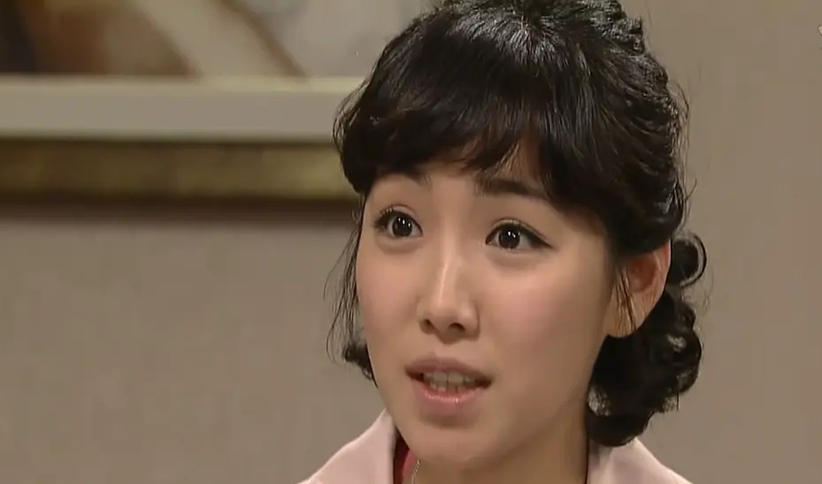  p>王草莓,韩国电视剧《 a target="_blank" href="/item/唐突的女人