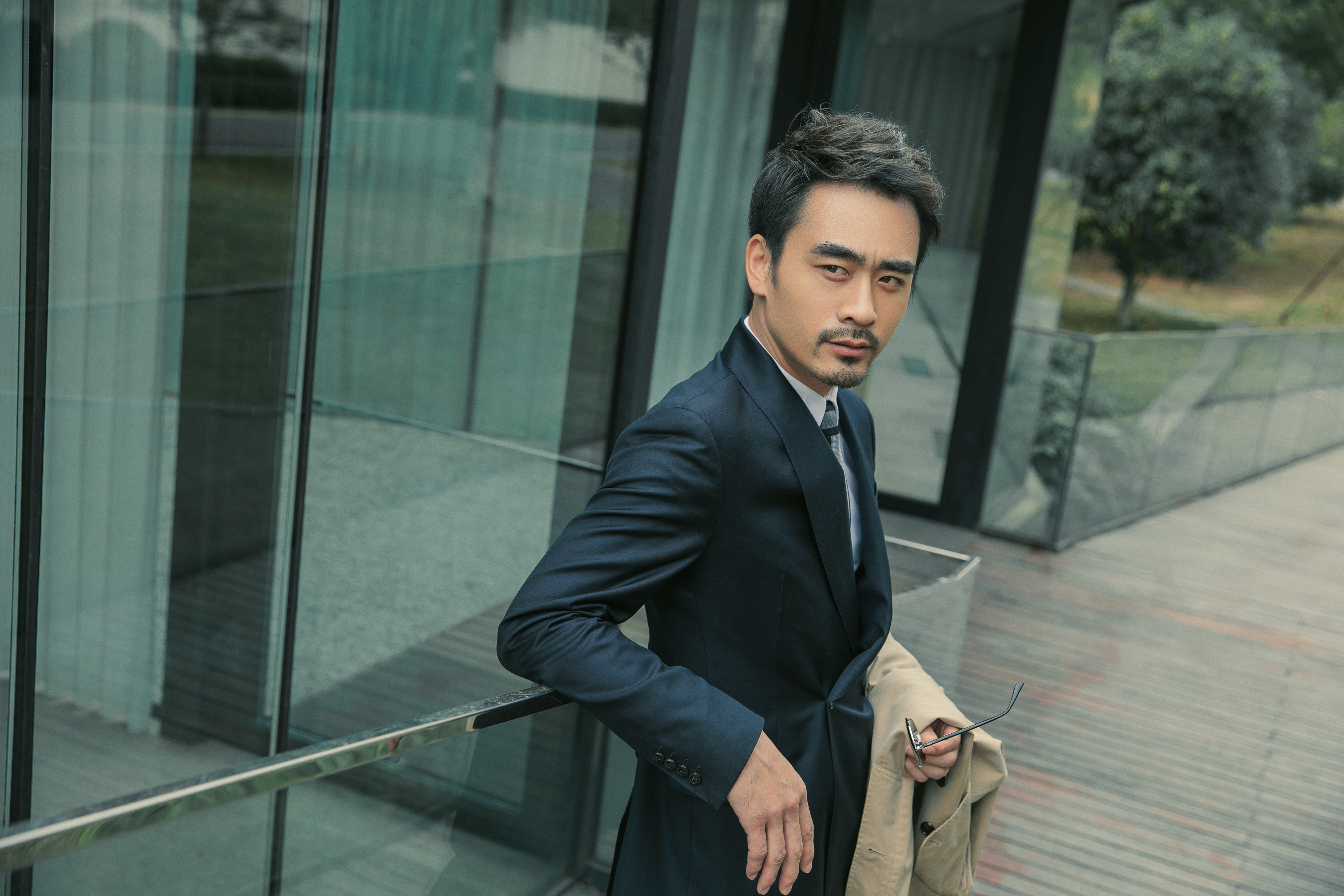 gnwl44swnw">白海涛,1984年10月14日出生于山东省,中国内地影视男演员