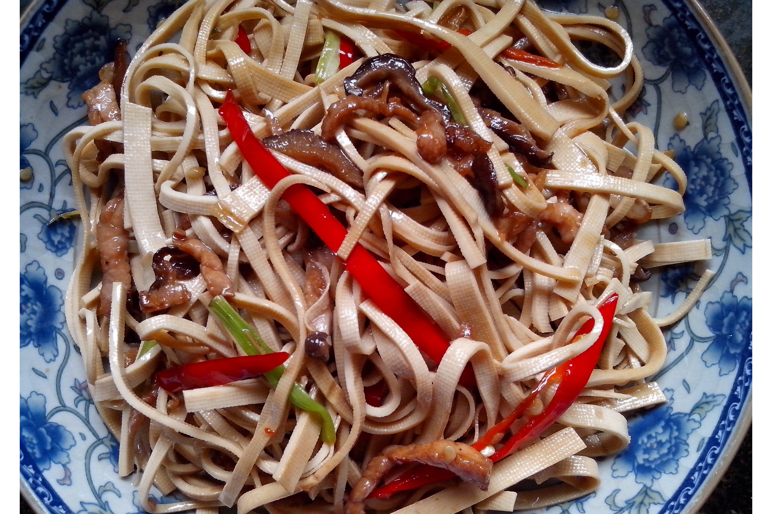 香菇丝炒豆腐丝