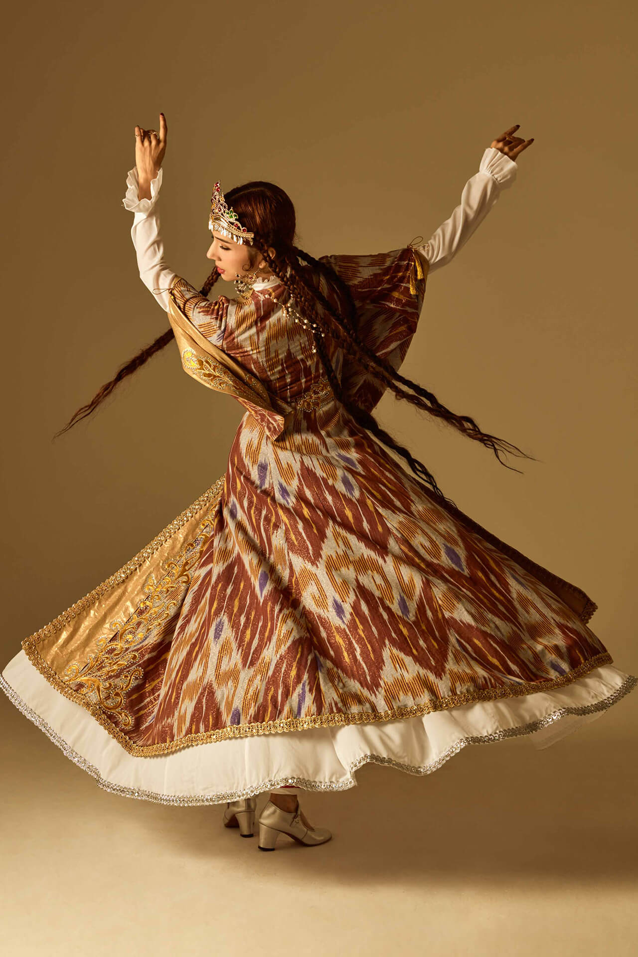  p>古丽米娜,全名古丽米娜·麦麦提(gülmire mehmet),新疆 a target=