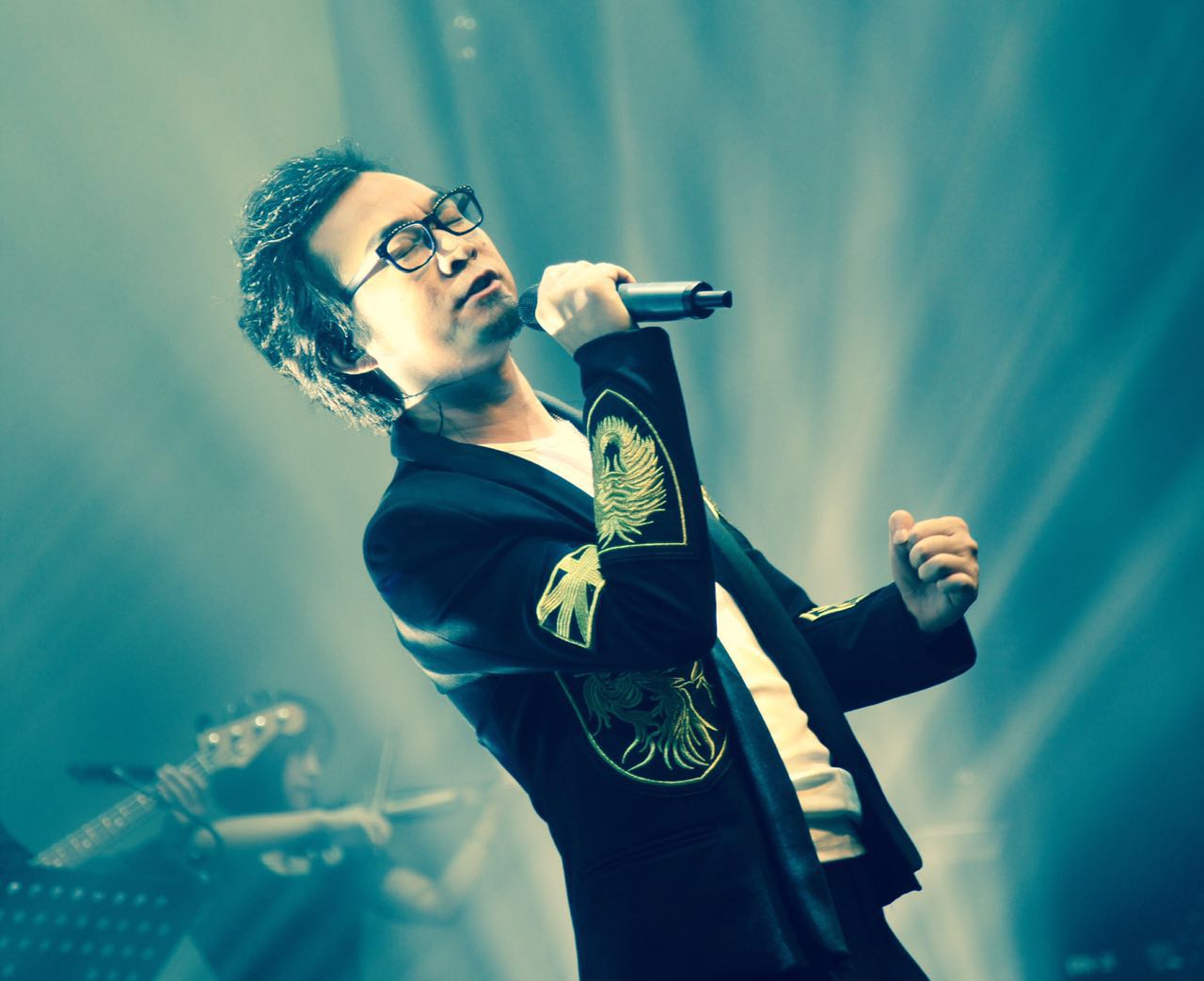  p data-id="go02ft5kg9">西域胡杨,内地著名音乐人,歌手,新民歌摇滚