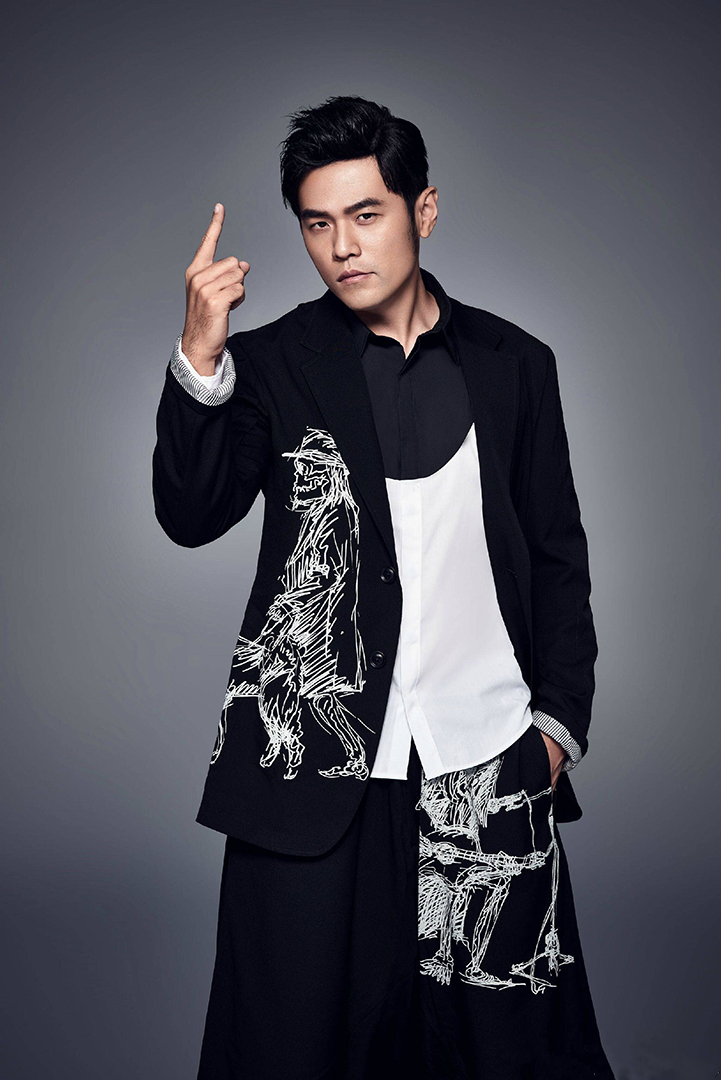 由周杰伦作词,作曲, a target="_blank" href="/item/林迈可/11538"