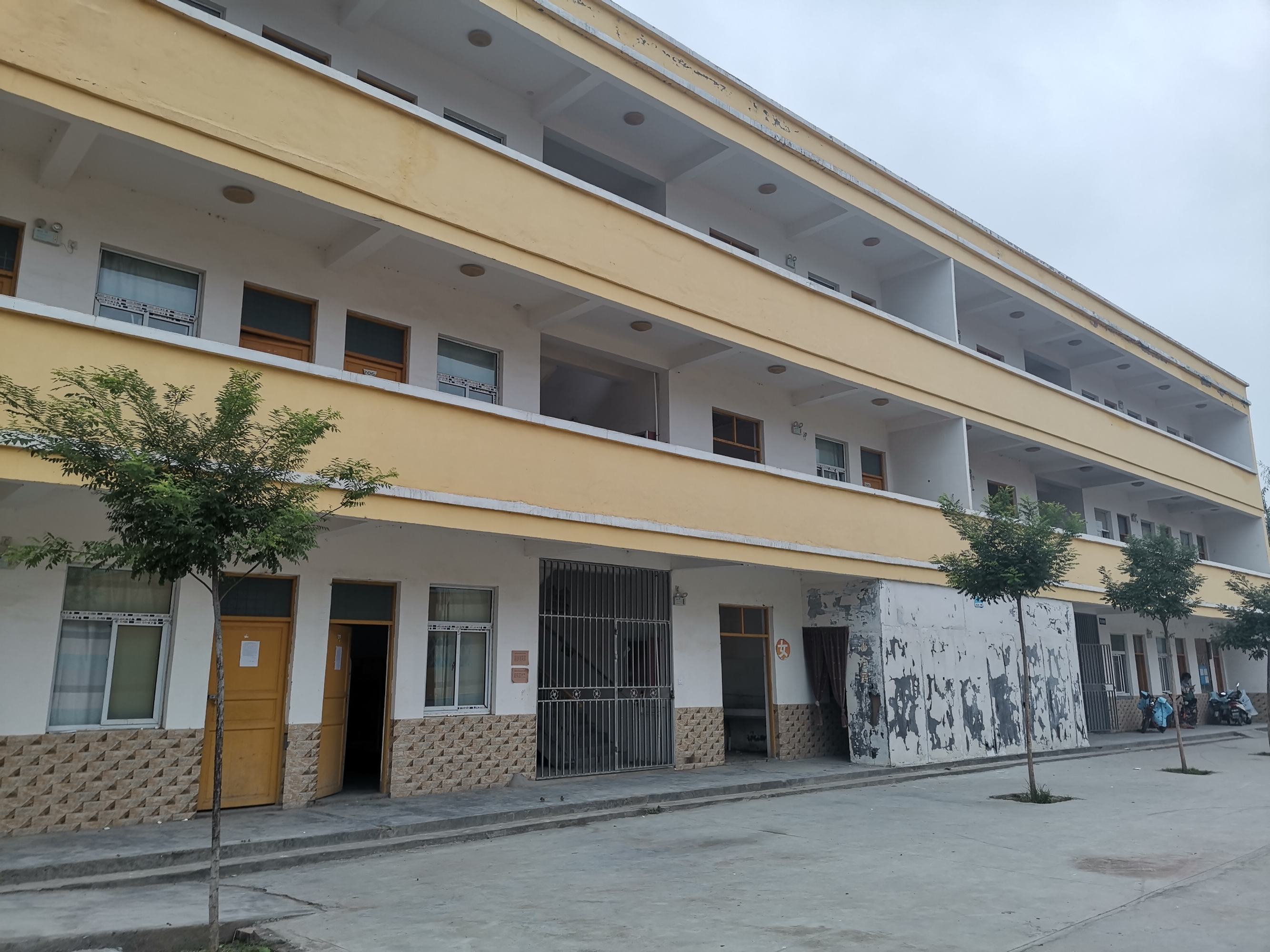  p>新安集镇,隶属于河南省周口市沈丘县,地处 a target="_blank" href