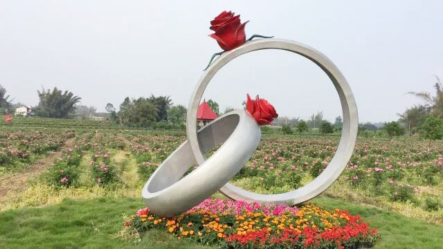  p data-id="swwvgn3oew0q">玫瑰园位于自贡市沿滩区 a target="