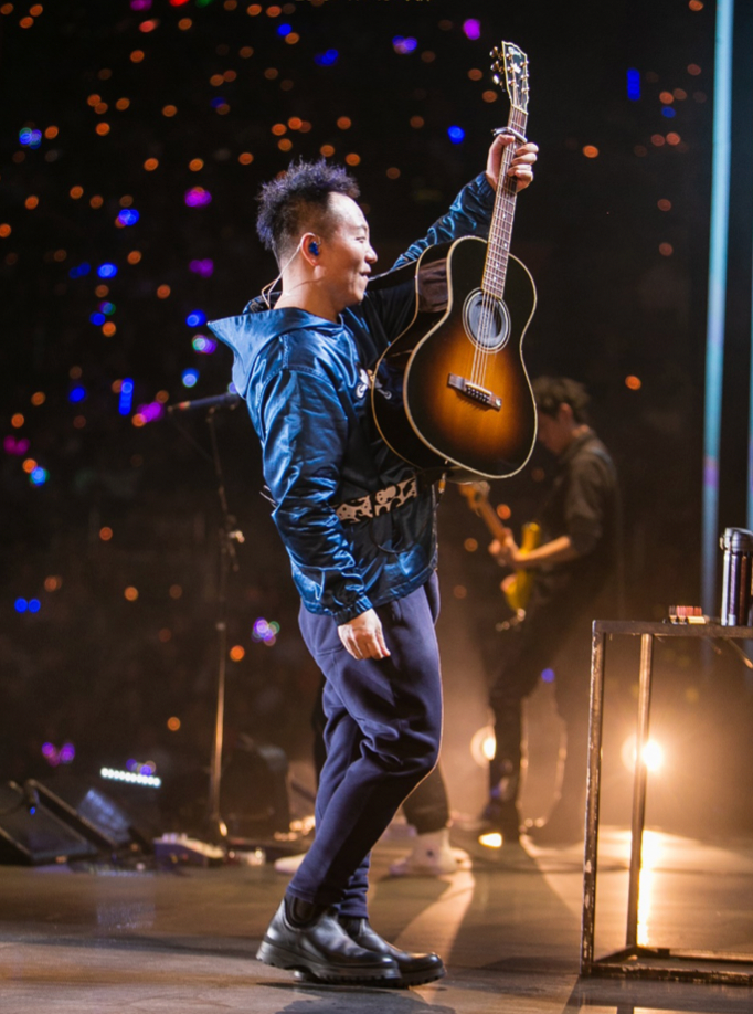许巍这次演唱会，不能再错过了_百科TA说