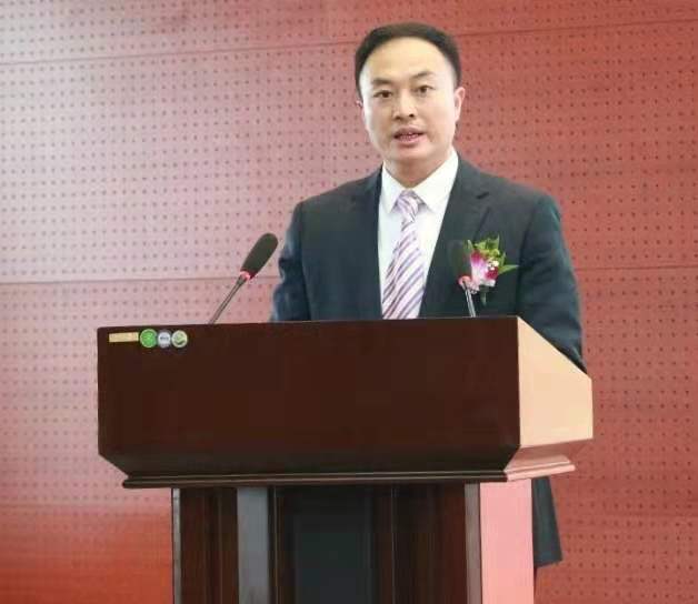 程栋是江西上饶广丰县洋口镇壶村人,父母都