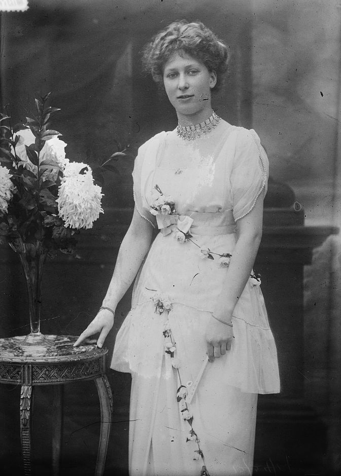  p>玛丽,英国国王乔治五世的 a target="_blank" href="/item/长公主