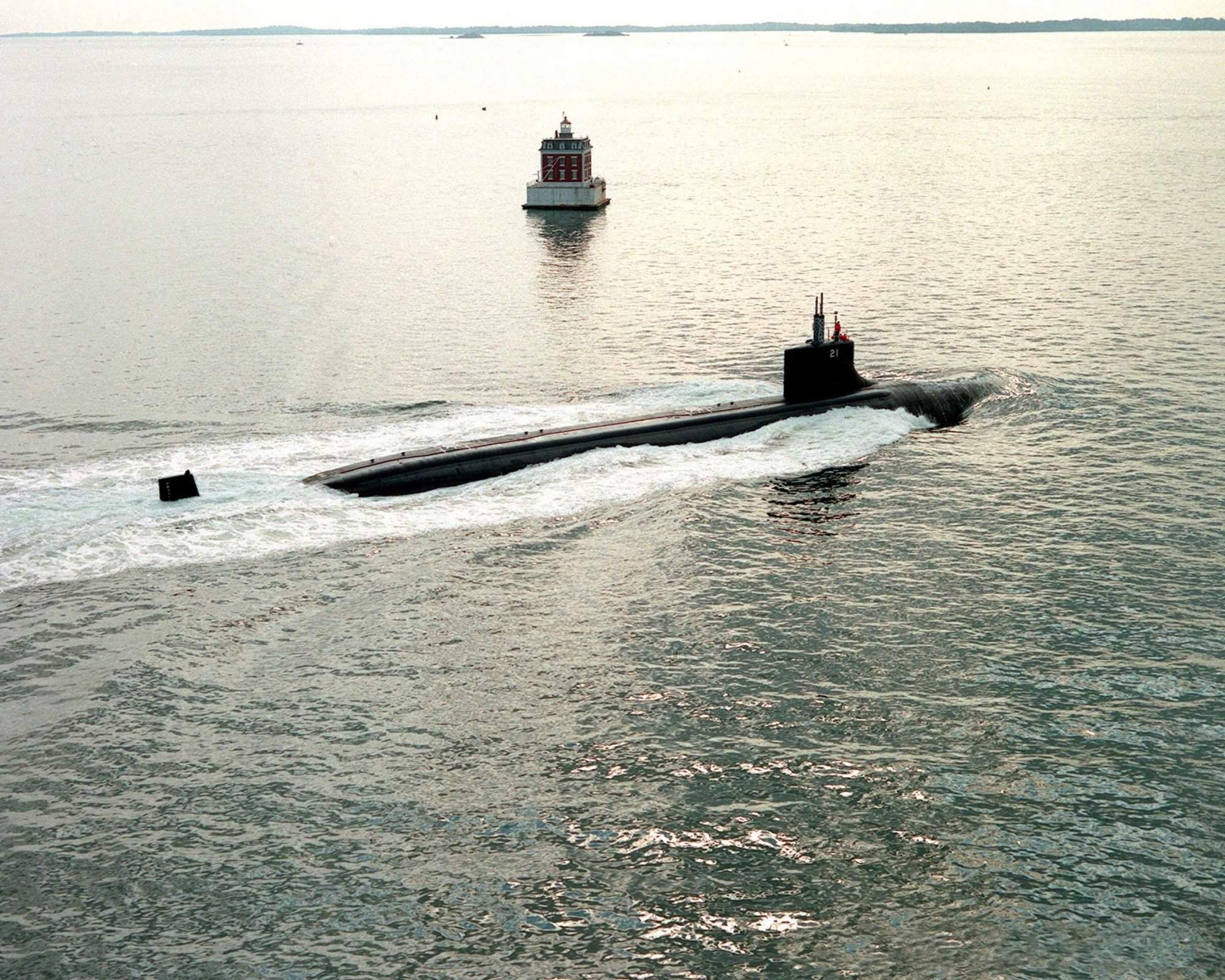 美国海狼级核动力攻击潜艇