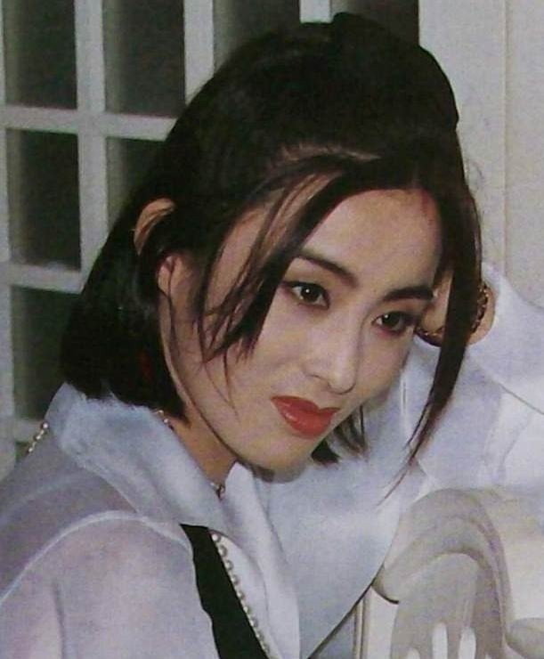  p>张敏,1968年2月7日出生于上海,中国香港女演员.