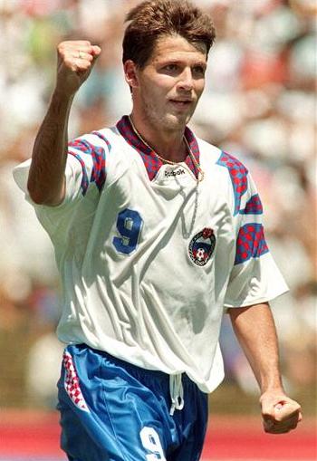 (oleg anatolyevich salenko),1969年8月25日出生于俄罗斯圣彼得堡