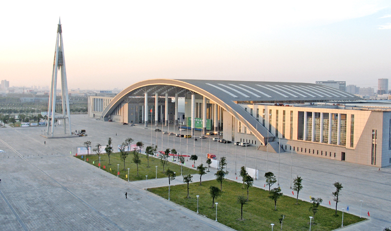  p>宁波国际会议展览中心是宁波市政府投资建造的大型现代化展览场馆.