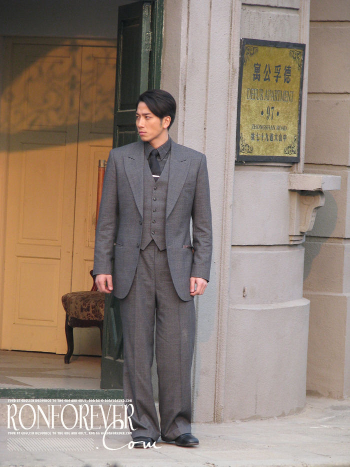  p>吴卓羲,1979年9月2日出生于香港,中国香港影视男演员, a target="